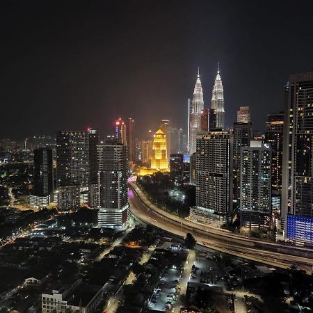 Colony Residence Klcc By Homebrickz Kuala Lumpur Luaran gambar