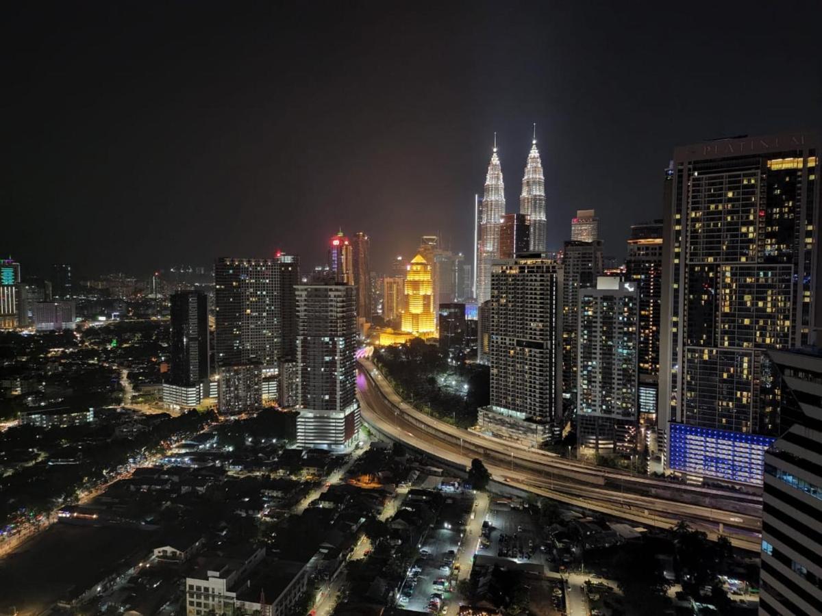 Colony Residence Klcc By Homebrickz Kuala Lumpur Luaran gambar
