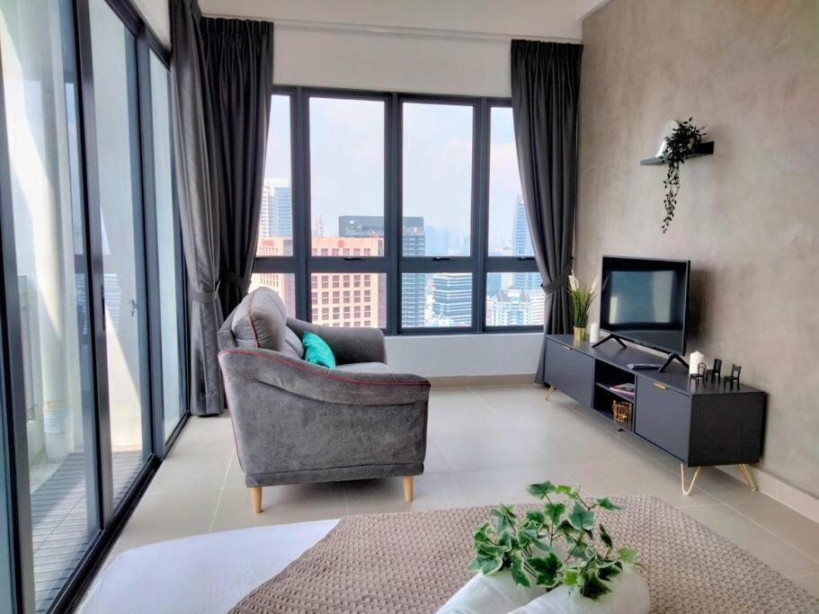 Colony Residence Klcc By Homebrickz Kuala Lumpur Luaran gambar